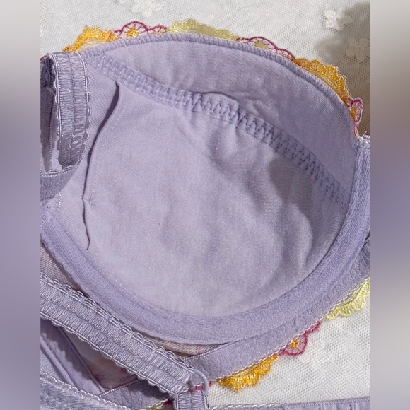 US-34B/JP-C75 Japanese Brand Triumph Gorgeous Floral Embroidery Bra Women Girls - Picture 6 of 8